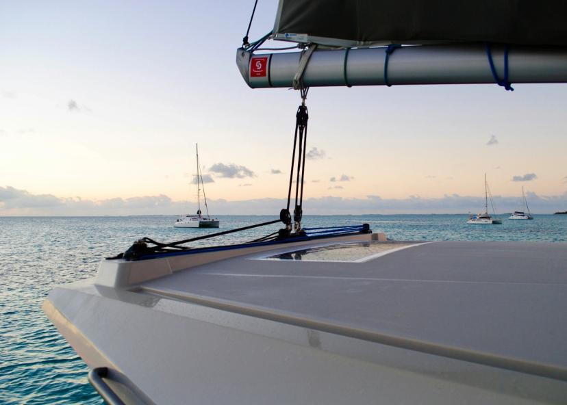 Image for article 'Exploring the Bahamas - Why Nassau is the Perfect Hub for Your Boat Rental Adventure'