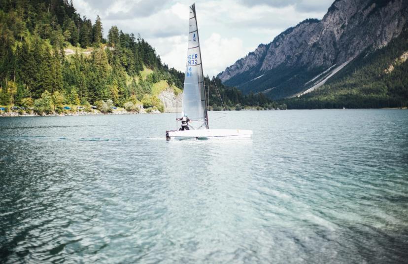 Image for article 'Kayak Boat Adventures - Combining Serenity and Excitement on the Water'