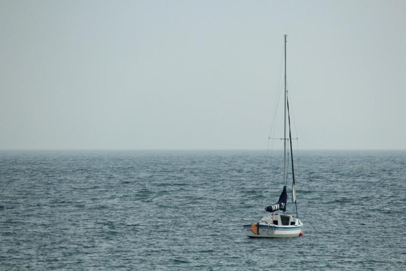 Image for article 'Navigating the Caledonian Canal - Tips and Tricks for First-Time Boat Hirers'